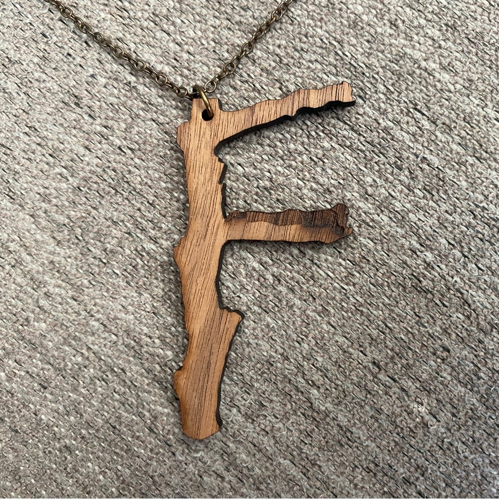 RARE!! Official Feist merch, "Metals" Letter F Necklace, Wooden Pendant - Picture 6 of 6